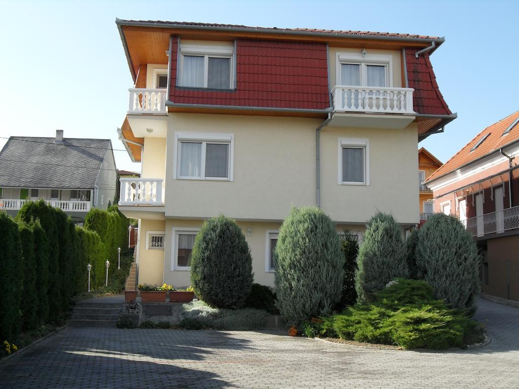 Jozsef Apartments House Zalakaros Eksteriør bilde