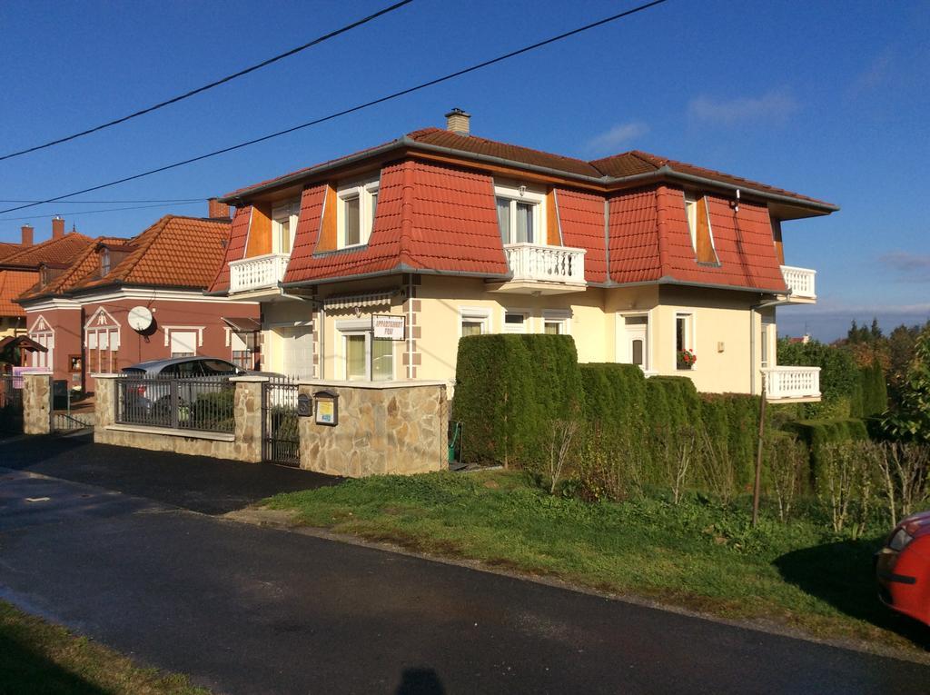 Jozsef Apartments House Zalakaros Eksteriør bilde