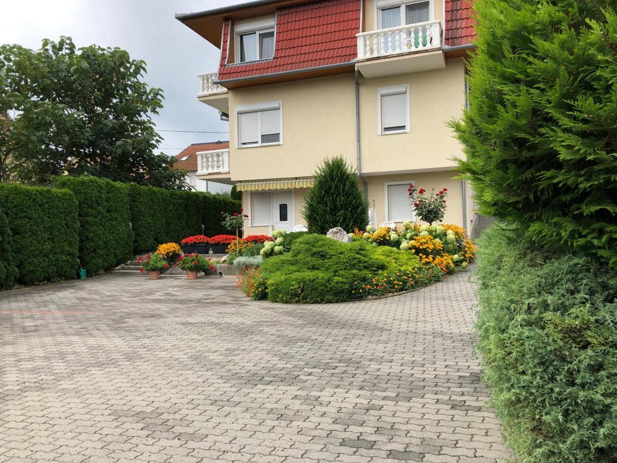 Jozsef Apartments House Zalakaros Eksteriør bilde